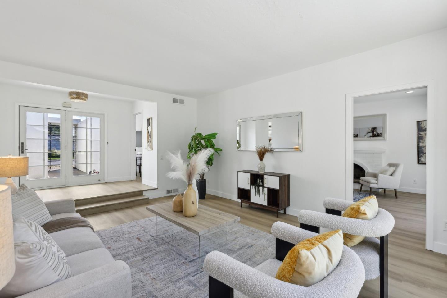 Detail Gallery Image 6 of 50 For 613 Pilgrim Dr, Foster City,  CA 94404 - 4 Beds | 2 Baths