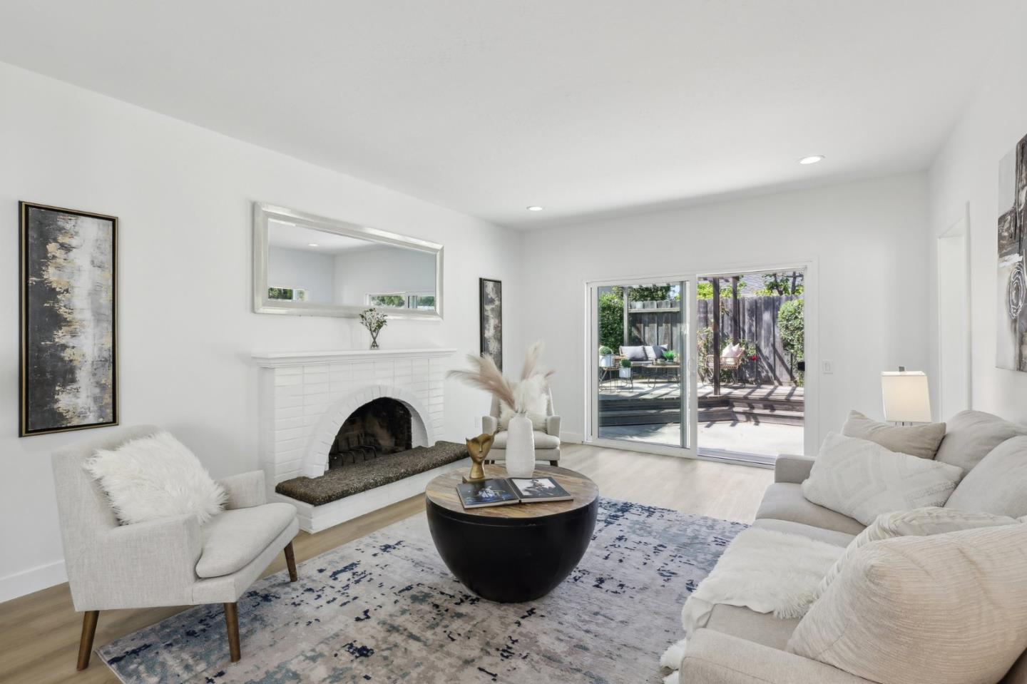 Detail Gallery Image 9 of 50 For 613 Pilgrim Dr, Foster City,  CA 94404 - 4 Beds | 2 Baths