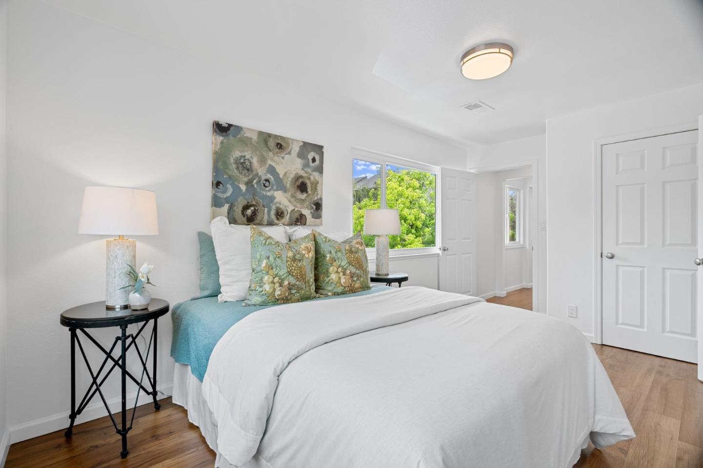 Detail Gallery Image 15 of 40 For 2404 Gabriel Ave, Mountain View,  CA 94040 - 6 Beds | 4 Baths