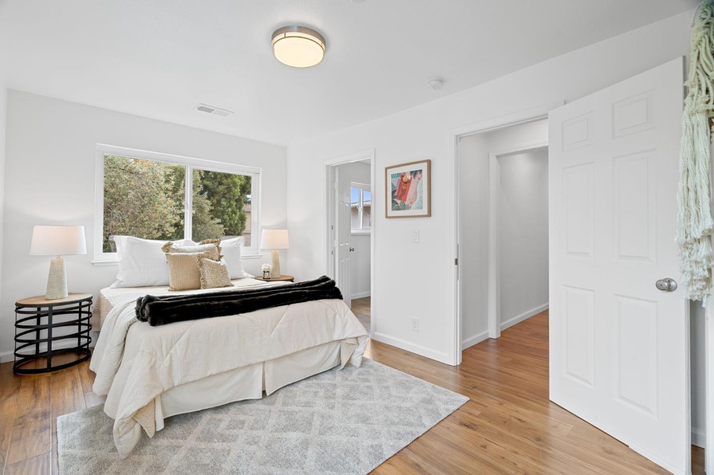Detail Gallery Image 20 of 40 For 2404 Gabriel Ave, Mountain View,  CA 94040 - 6 Beds | 4 Baths