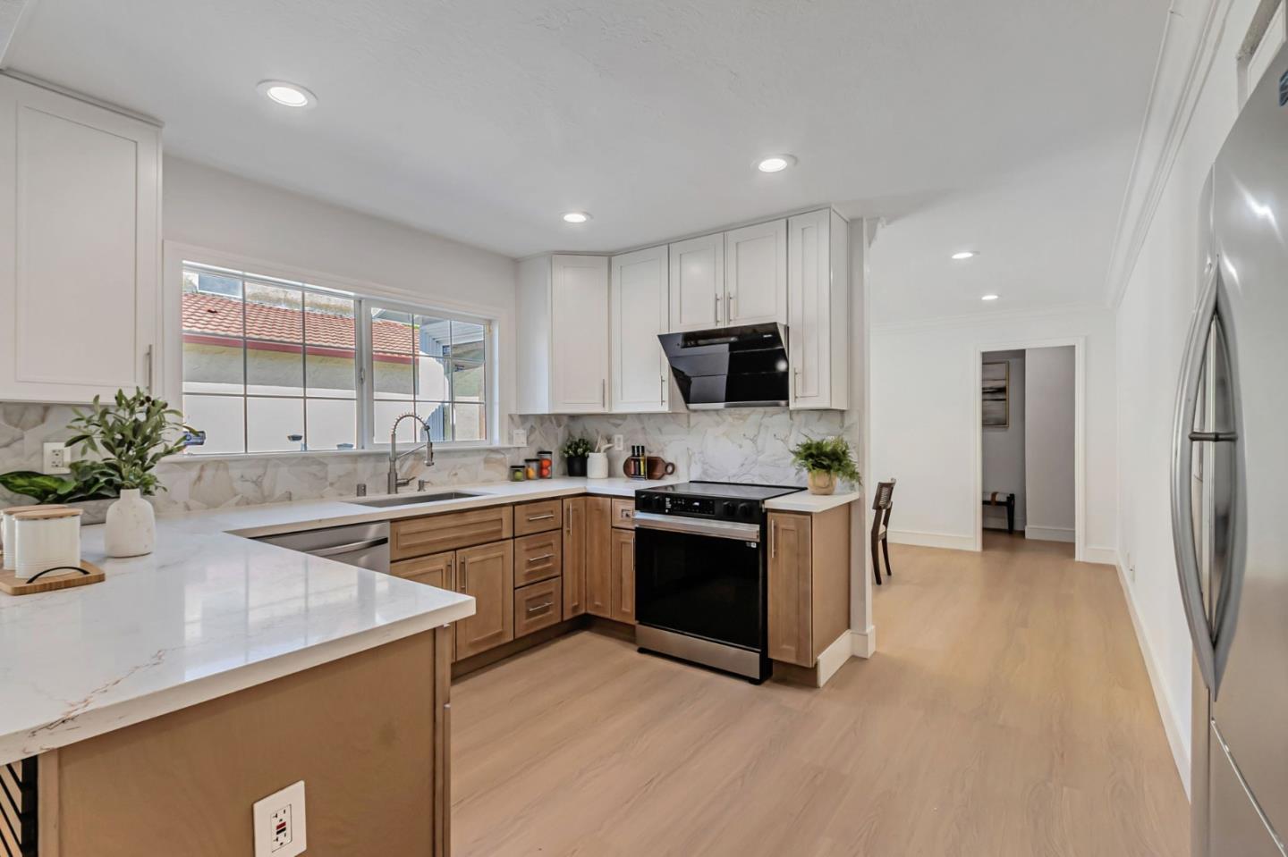 Detail Gallery Image 15 of 58 For 775 Amanda Dr, San Jose,  CA 95136 - 4 Beds | 2 Baths