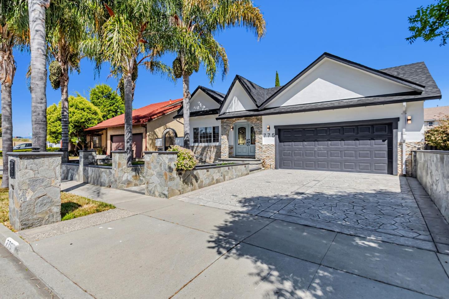 Detail Gallery Image 2 of 58 For 775 Amanda Dr, San Jose,  CA 95136 - 4 Beds | 2 Baths