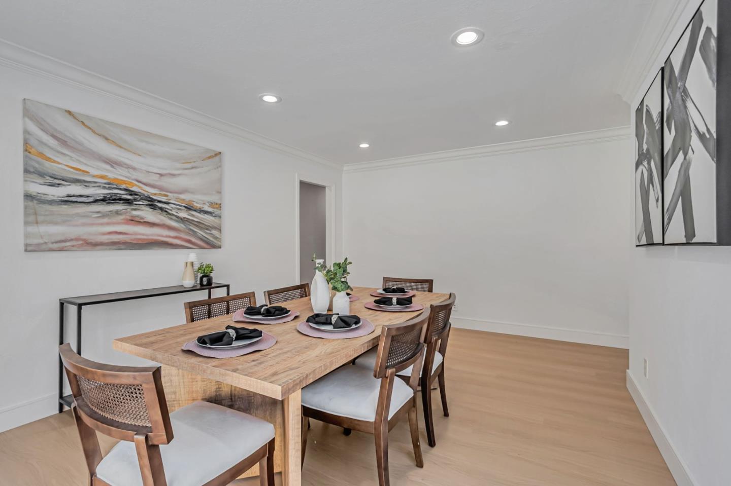 Detail Gallery Image 22 of 58 For 775 Amanda Dr, San Jose,  CA 95136 - 4 Beds | 2 Baths