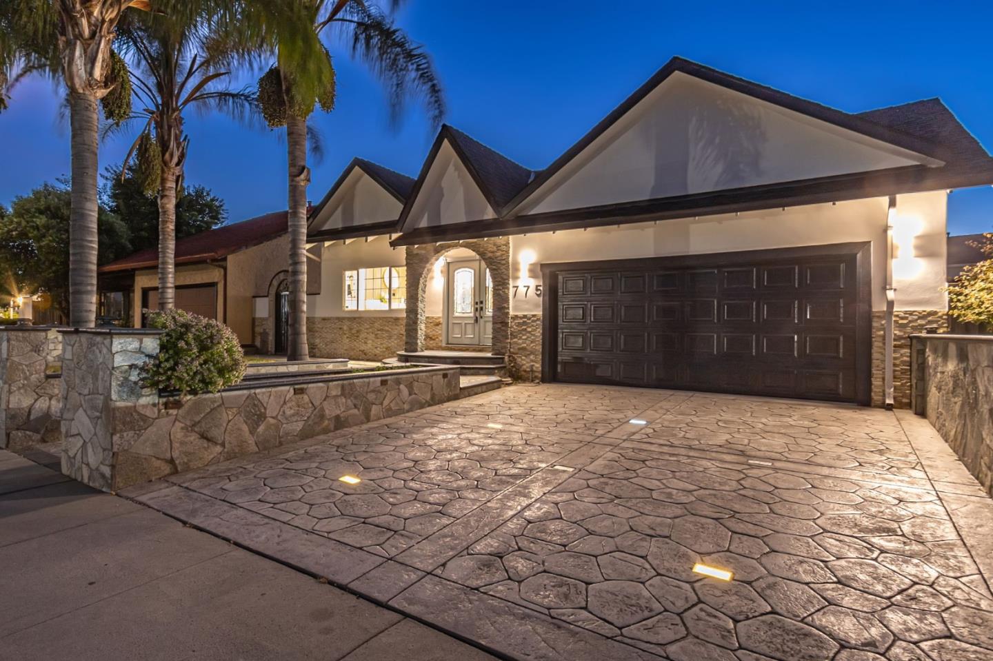 Detail Gallery Image 4 of 58 For 775 Amanda Dr, San Jose,  CA 95136 - 4 Beds | 2 Baths