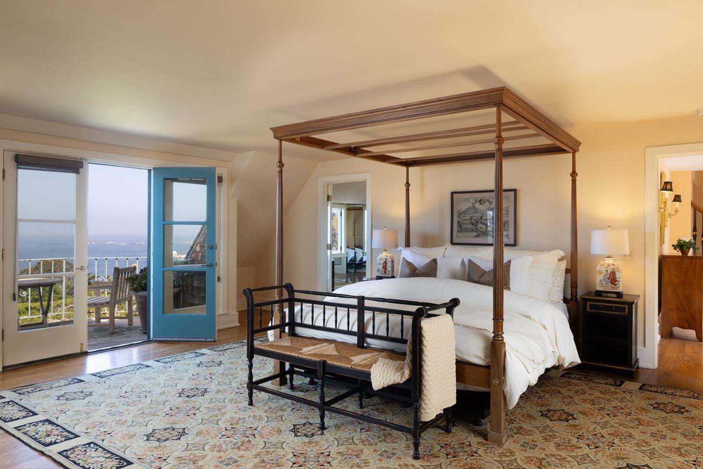 Detail Gallery Image 27 of 59 For 228 Lower Walden Rd, Carmel,  CA 93923 - 4 Beds | 4/1 Baths