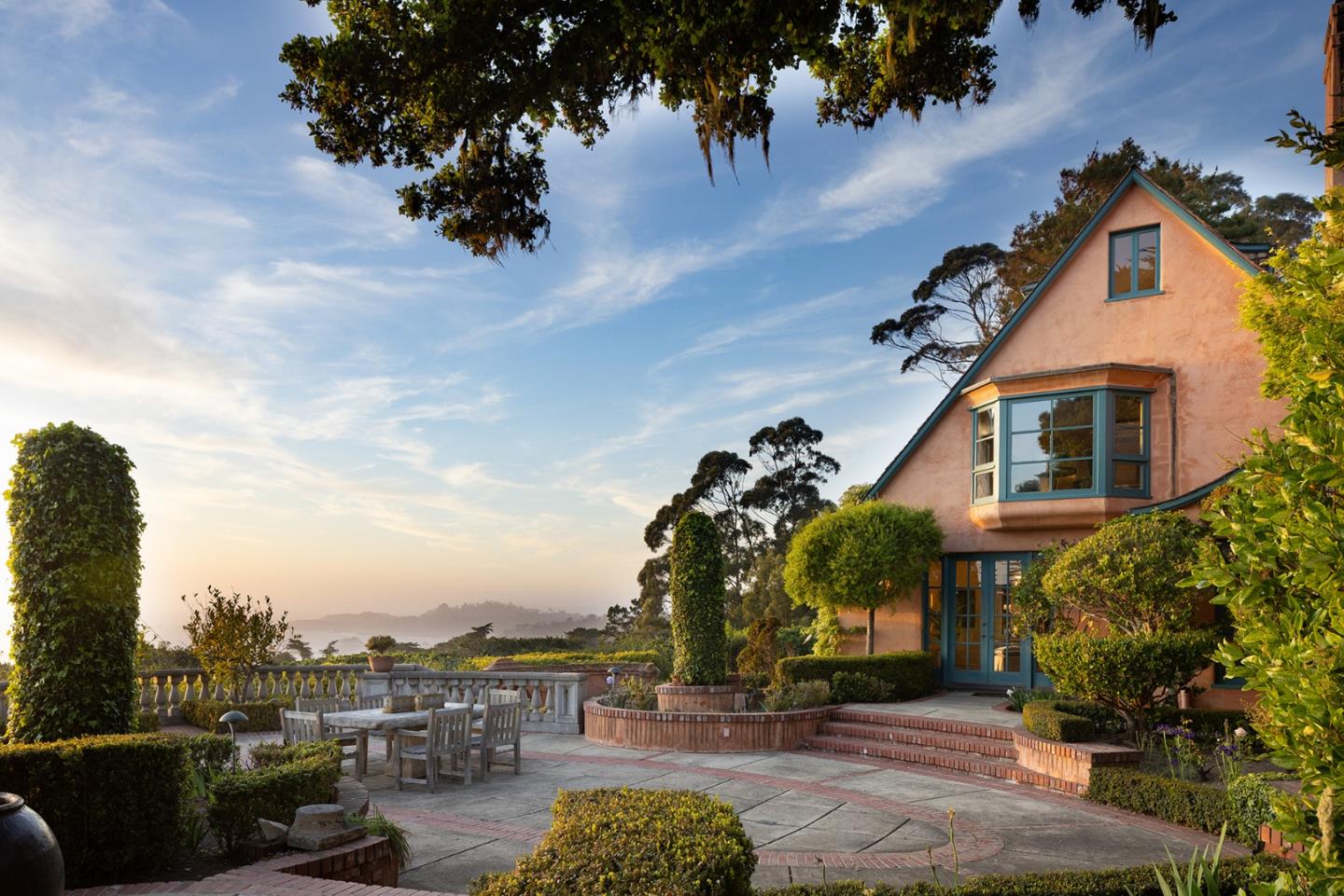 Detail Gallery Image 47 of 59 For 228 Lower Walden Rd, Carmel,  CA 93923 - 4 Beds | 4/1 Baths