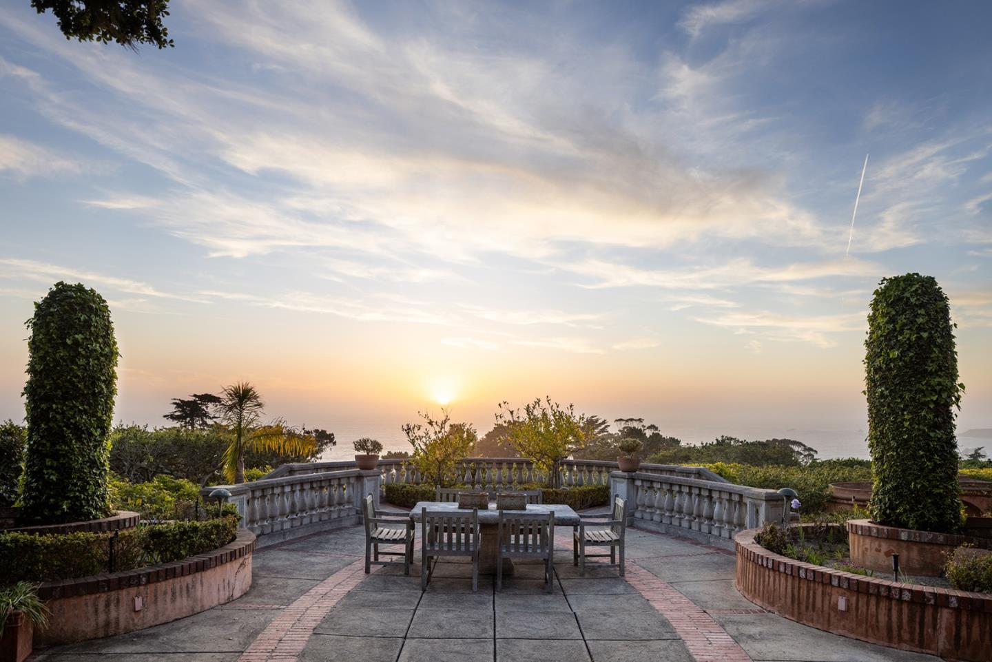 Detail Gallery Image 48 of 59 For 228 Lower Walden Rd, Carmel,  CA 93923 - 4 Beds | 4/1 Baths