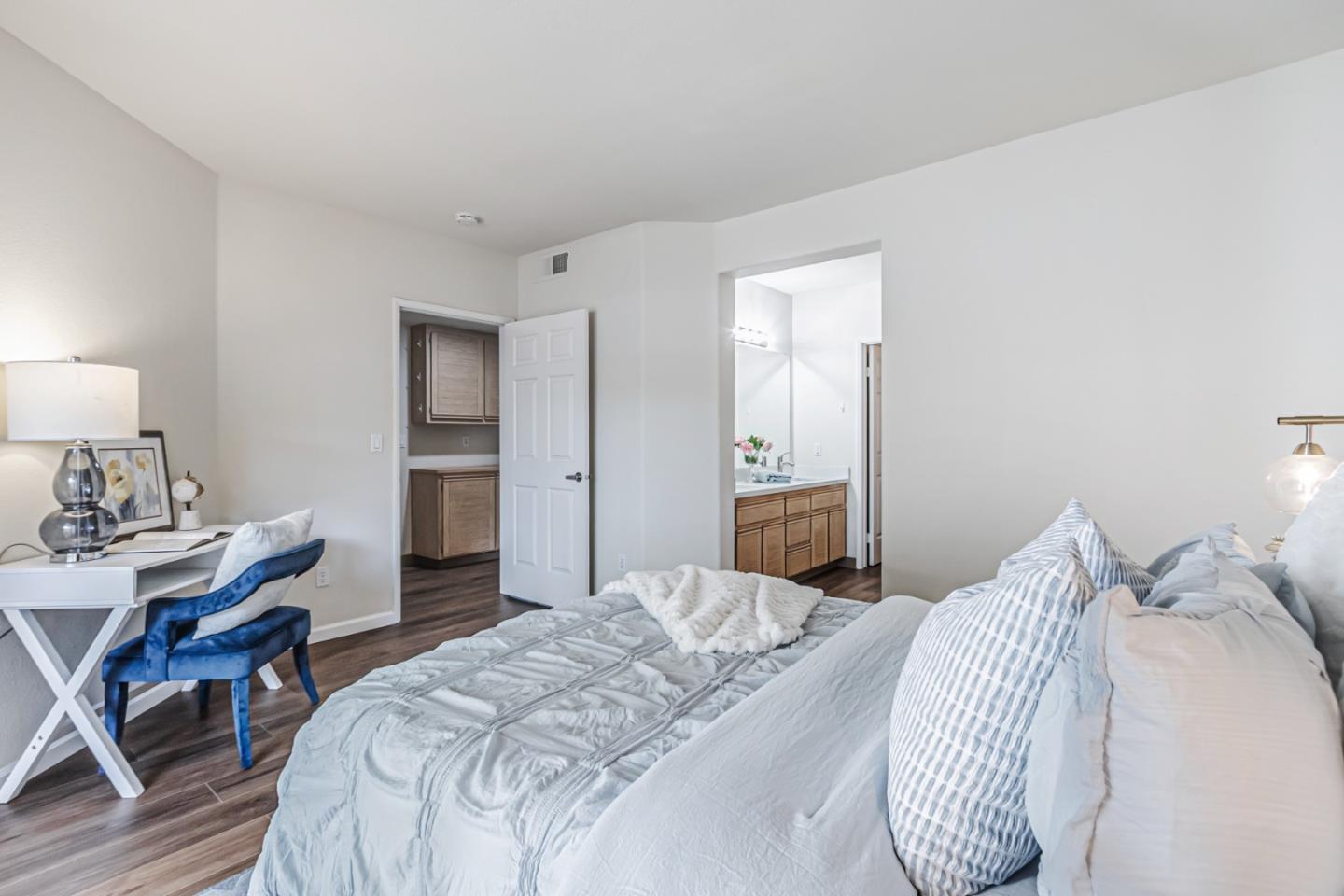 Detail Gallery Image 11 of 24 For 1815 Sheri Ann Cir, San Jose,  CA 95131 - 2 Beds | 2 Baths