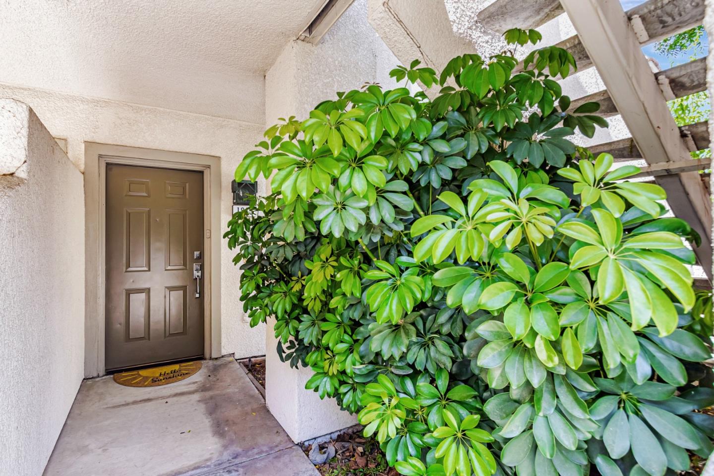 Detail Gallery Image 2 of 24 For 1815 Sheri Ann Cir, San Jose,  CA 95131 - 2 Beds | 2 Baths