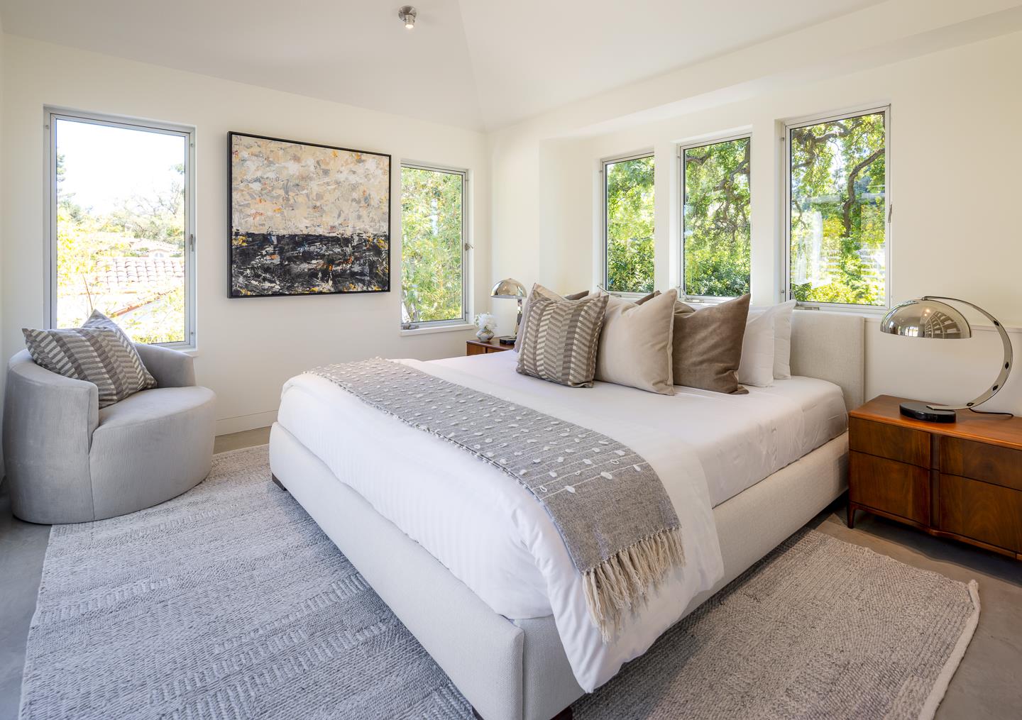 Detail Gallery Image 11 of 18 For 1515 Cowper St, Palo Alto,  CA 94301 - 5 Beds | 3/1 Baths