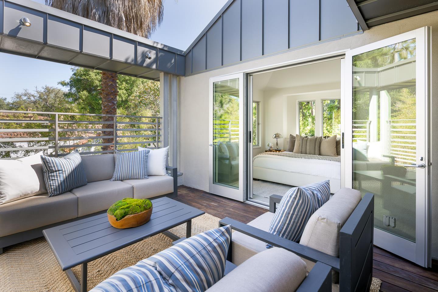 Detail Gallery Image 13 of 18 For 1515 Cowper St, Palo Alto,  CA 94301 - 5 Beds | 3/1 Baths