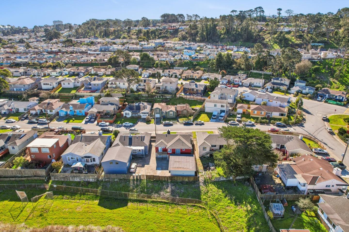 Detail Gallery Image 4 of 36 For 768 Stewart Ave, Daly City,  CA 94015 - 3 Beds | 2 Baths