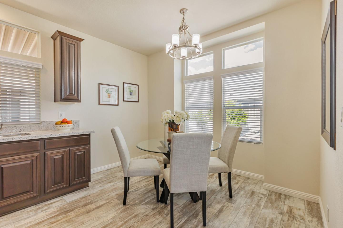 Detail Gallery Image 17 of 37 For 120 Dixon Landing Rd #124,  Milpitas,  CA 95035 - 3 Beds | 2 Baths