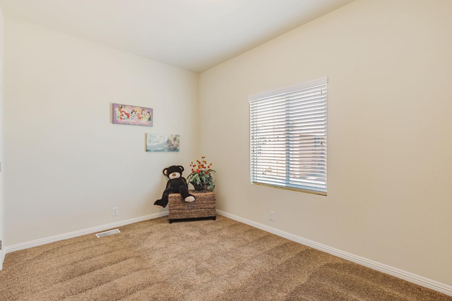 Detail Gallery Image 23 of 37 For 120 Dixon Landing Rd #124,  Milpitas,  CA 95035 - 3 Beds | 2 Baths