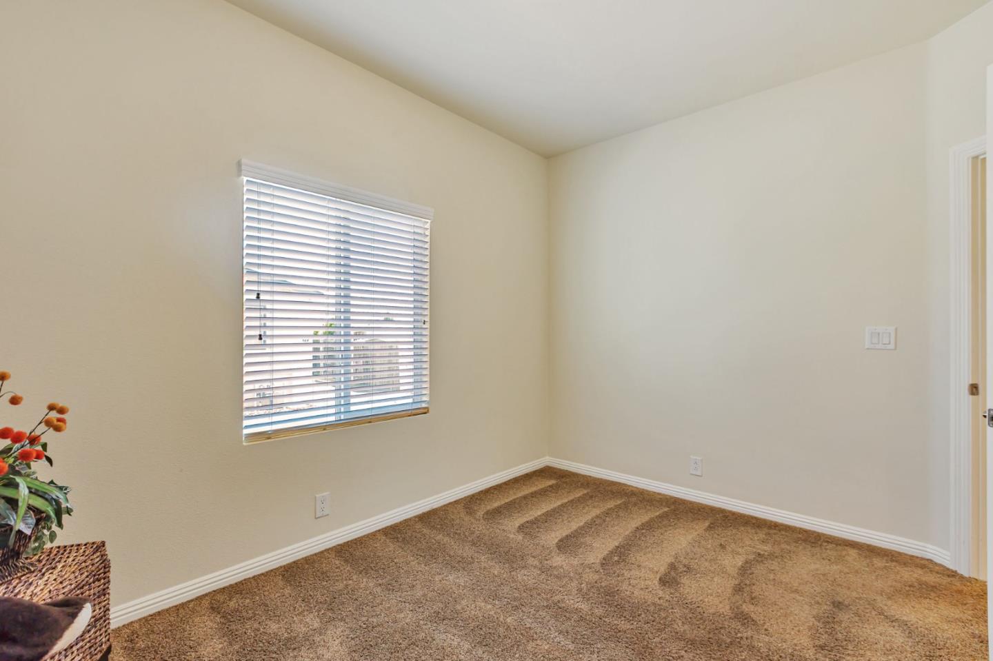 Detail Gallery Image 24 of 37 For 120 Dixon Landing Rd #124,  Milpitas,  CA 95035 - 3 Beds | 2 Baths