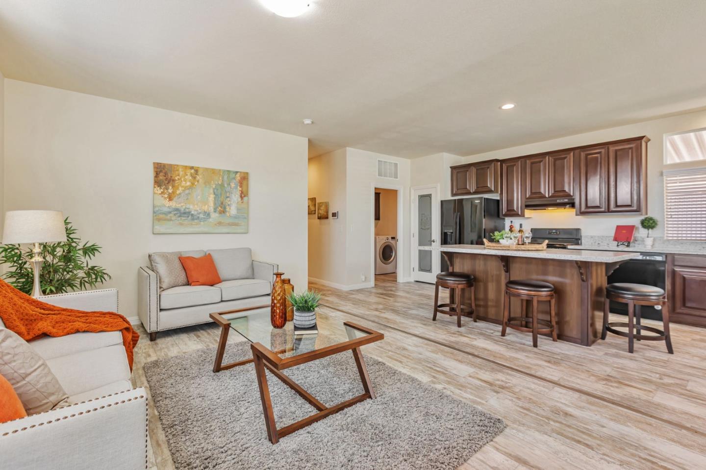 Detail Gallery Image 8 of 37 For 120 Dixon Landing Rd #124,  Milpitas,  CA 95035 - 3 Beds | 2 Baths