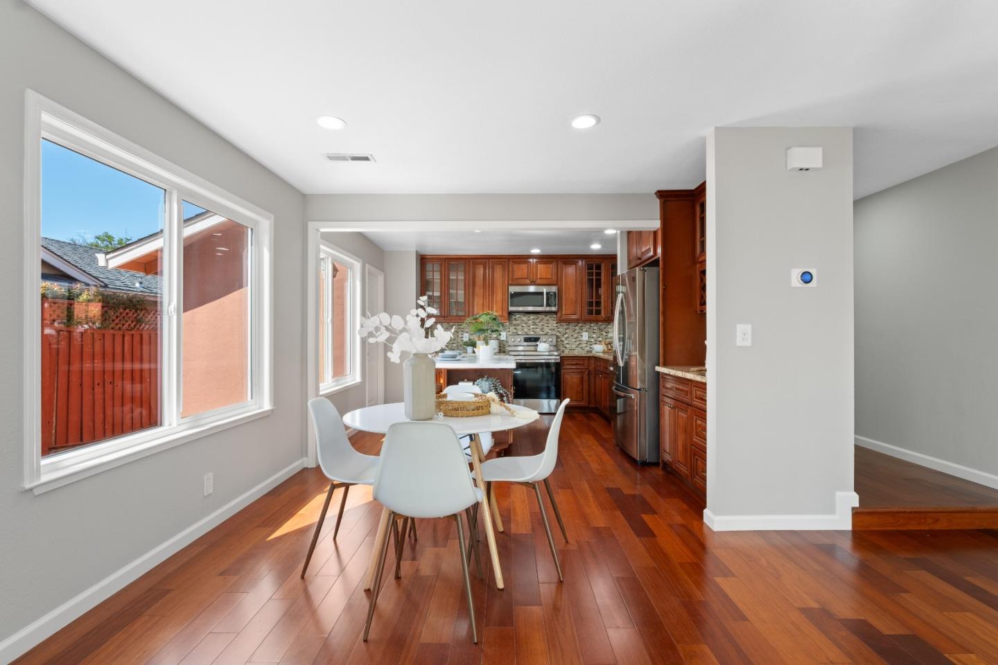 Detail Gallery Image 14 of 48 For 1353 Aberford Dr, San Jose,  CA 95131 - 4 Beds | 2 Baths