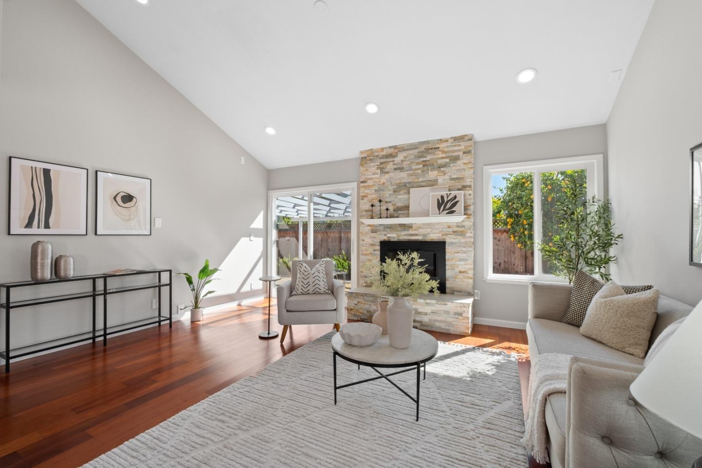 Detail Gallery Image 2 of 48 For 1353 Aberford Dr, San Jose,  CA 95131 - 4 Beds | 2 Baths