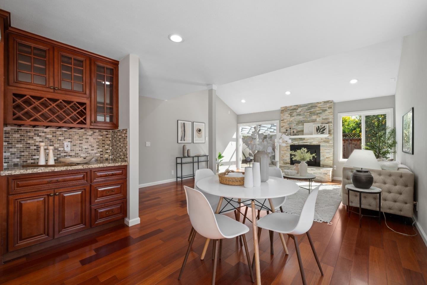 Detail Gallery Image 8 of 48 For 1353 Aberford Dr, San Jose,  CA 95131 - 4 Beds | 2 Baths