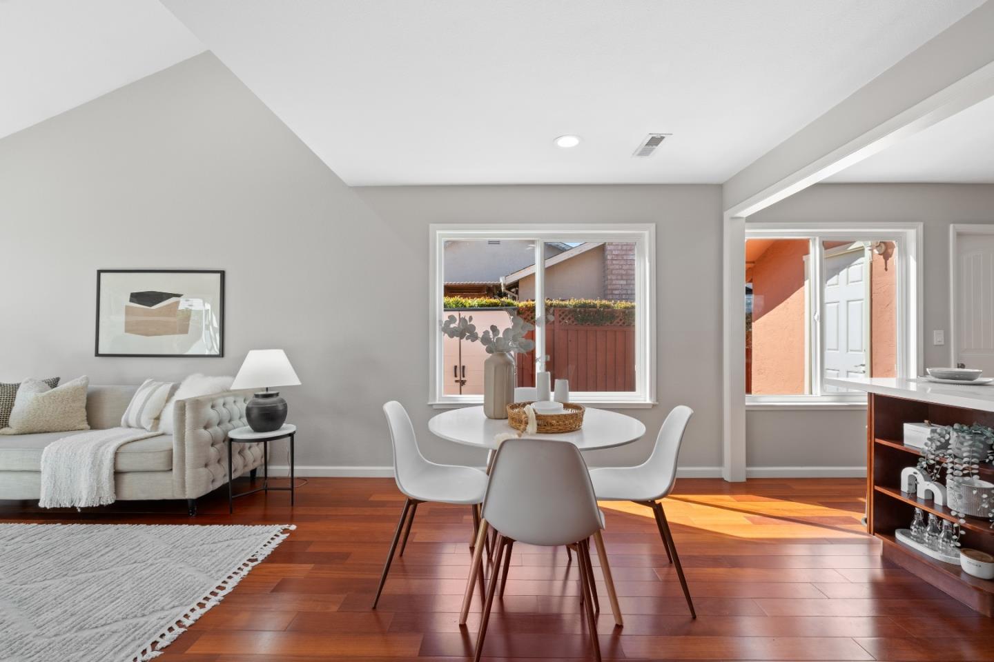 Detail Gallery Image 9 of 48 For 1353 Aberford Dr, San Jose,  CA 95131 - 4 Beds | 2 Baths