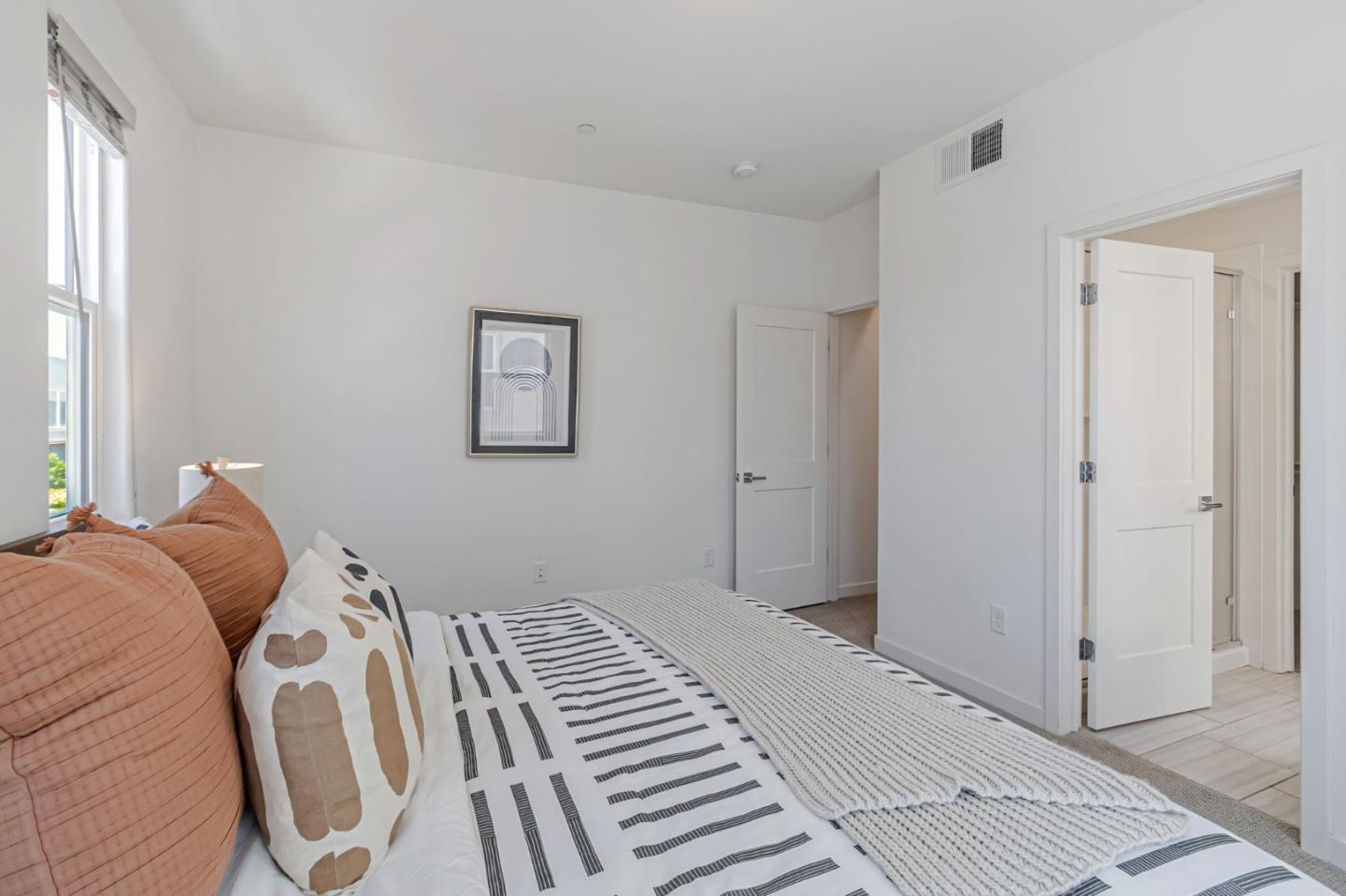 Detail Gallery Image 36 of 67 For 2909 Corvin Dr #143,  Santa Clara,  CA 95051 - 4 Beds | 3/1 Baths