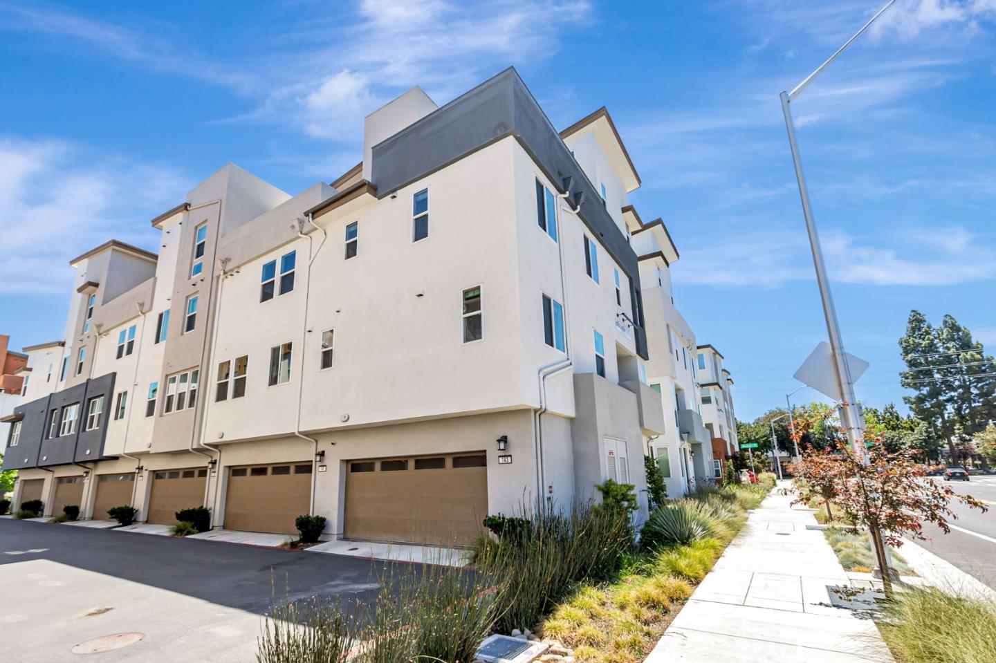 Detail Gallery Image 67 of 67 For 2909 Corvin Dr #143,  Santa Clara,  CA 95051 - 4 Beds | 3/1 Baths
