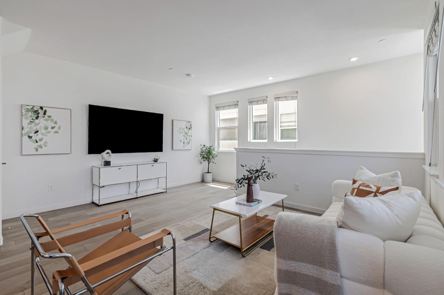 Detail Gallery Image 7 of 67 For 2909 Corvin Dr #143,  Santa Clara,  CA 95051 - 4 Beds | 3/1 Baths