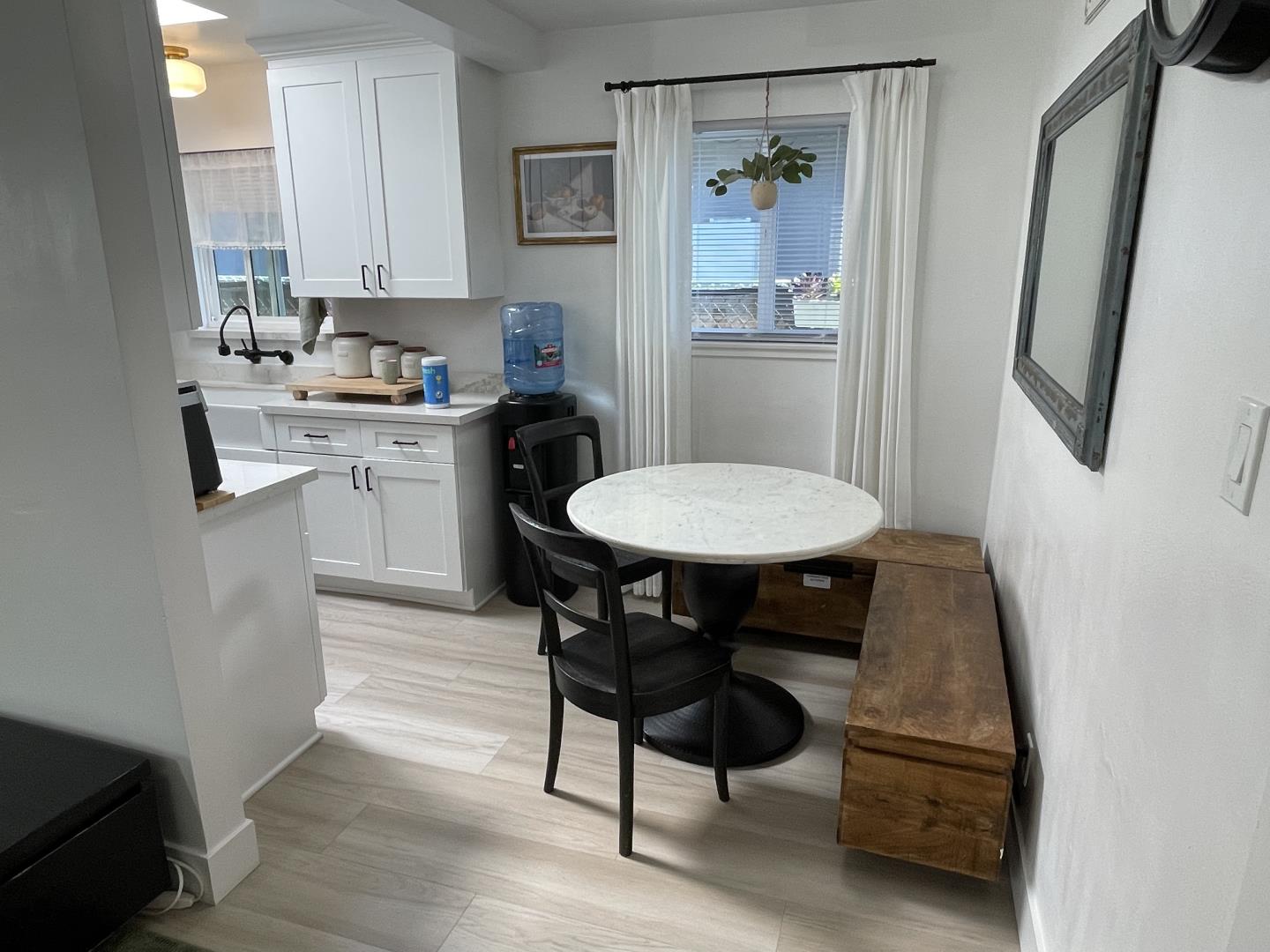 Detail Gallery Image 12 of 28 For 644 Buckeye St, Redwood City,  CA 94063 - 1 Beds | 1 Baths