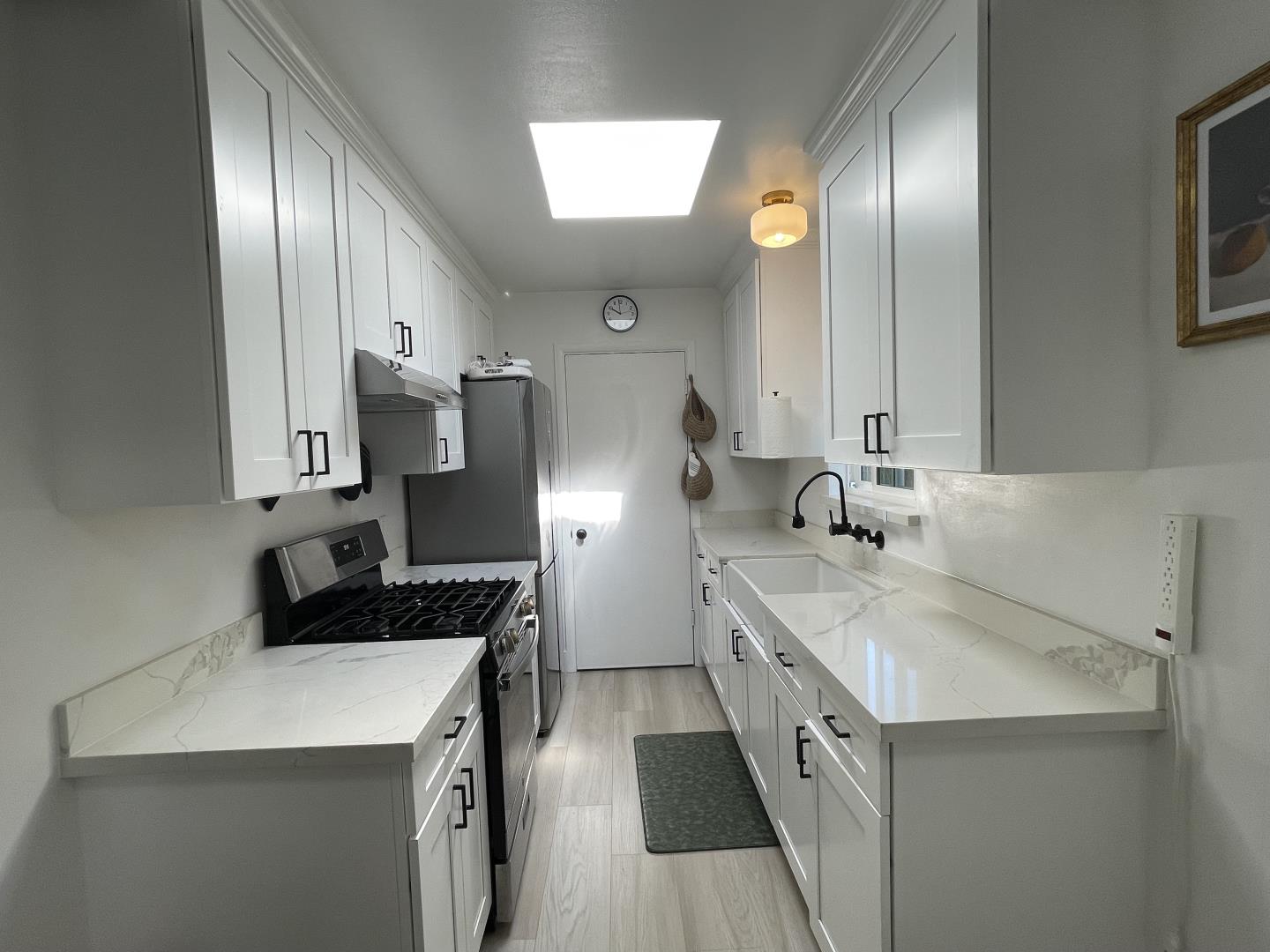 Detail Gallery Image 13 of 28 For 644 Buckeye St, Redwood City,  CA 94063 - 1 Beds | 1 Baths