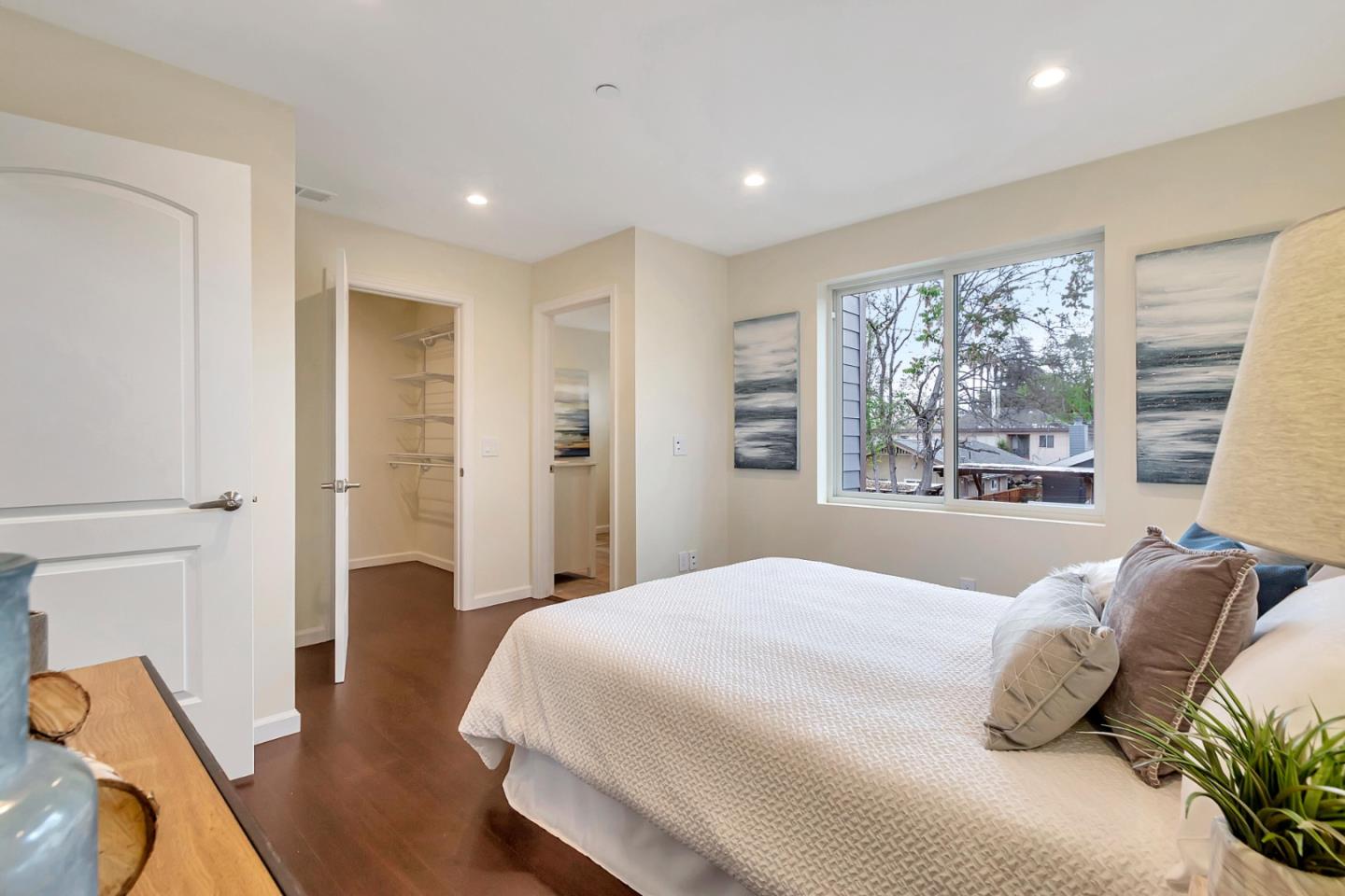 Detail Gallery Image 19 of 39 For 417 N 5th St #3,  San Jose,  CA 95112 - 3 Beds | 3 Baths