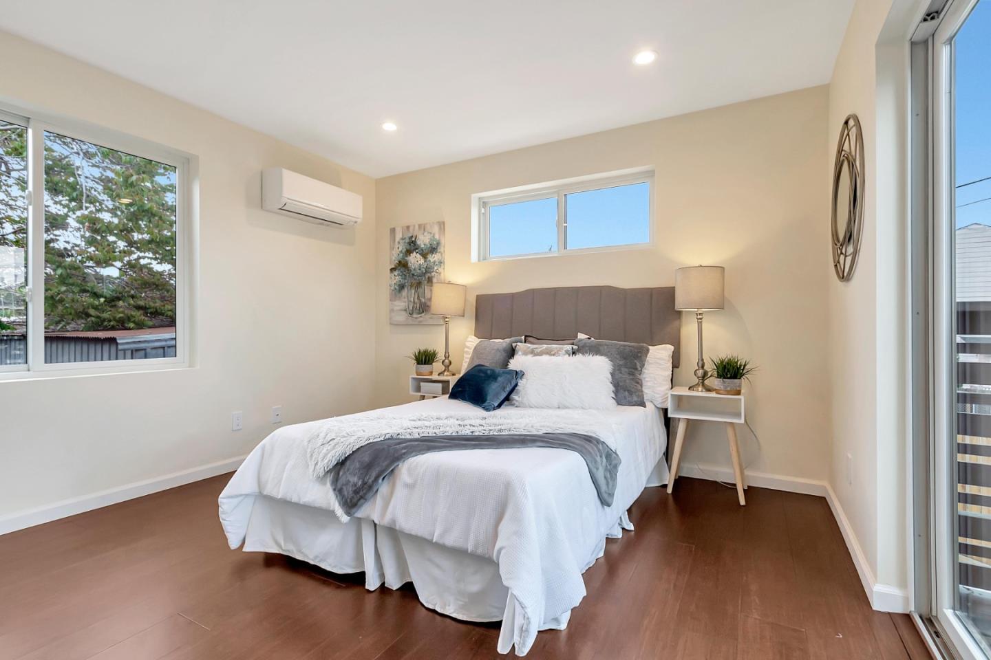 Detail Gallery Image 21 of 39 For 417 N 5th St #3,  San Jose,  CA 95112 - 3 Beds | 3 Baths