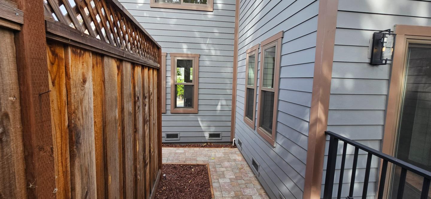 Detail Gallery Image 36 of 39 For 417 N 5th St #3,  San Jose,  CA 95112 - 3 Beds | 3 Baths