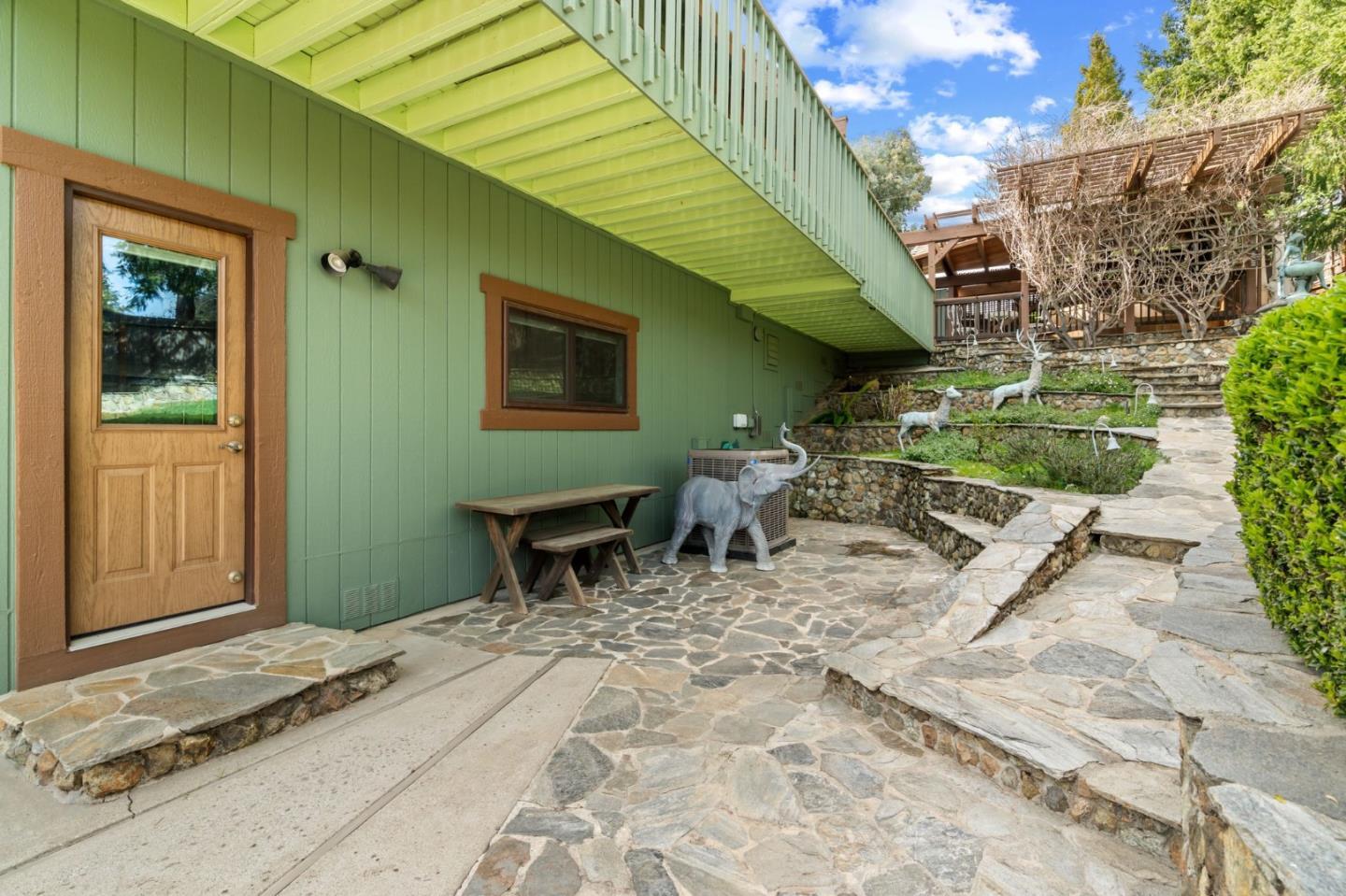 Detail Gallery Image 25 of 35 For 17370 Lakeview Dr, Morgan Hill,  CA 95037 - 3 Beds | 2 Baths