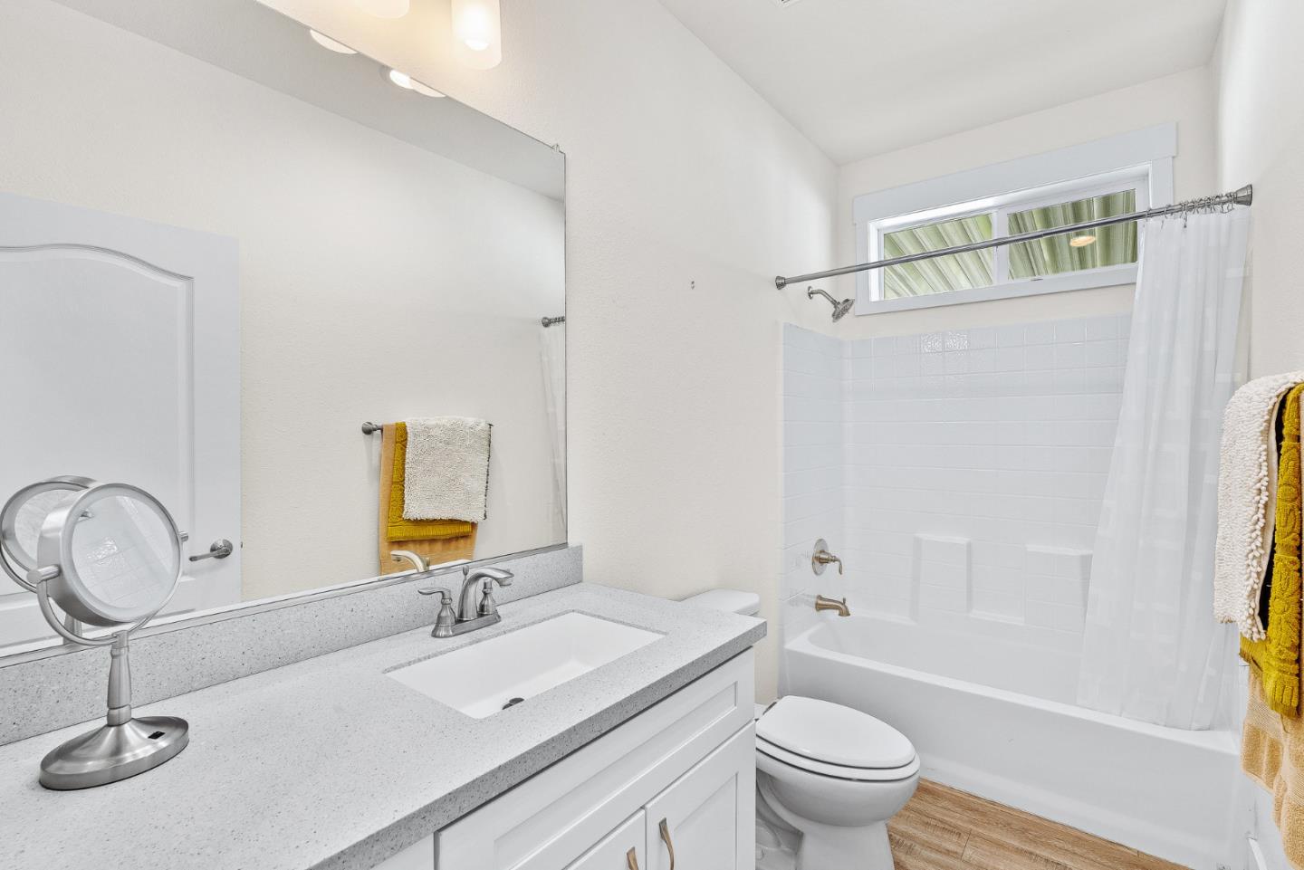 Detail Gallery Image 17 of 33 For 225 Mount Hermon Rd #211,  Scotts Valley,  CA 95066 - 3 Beds | 2 Baths