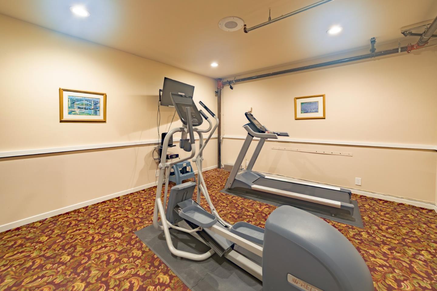 Detail Gallery Image 14 of 25 For 3708 S El Camino Real, San Mateo,  CA 94403 - – Beds | – Baths