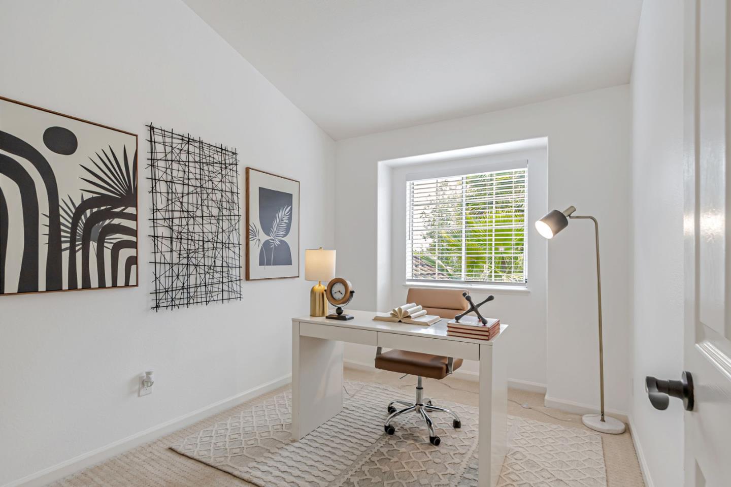 Detail Gallery Image 29 of 38 For 1435 Prelude Dr, San Jose,  CA 95131 - 4 Beds | 2/1 Baths