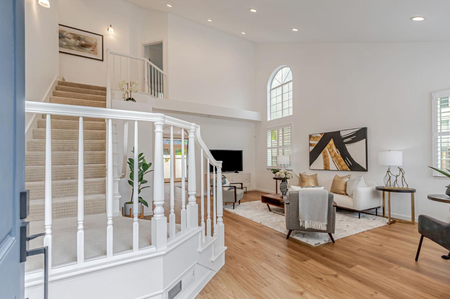 Detail Gallery Image 3 of 38 For 1435 Prelude Dr, San Jose,  CA 95131 - 4 Beds | 2/1 Baths