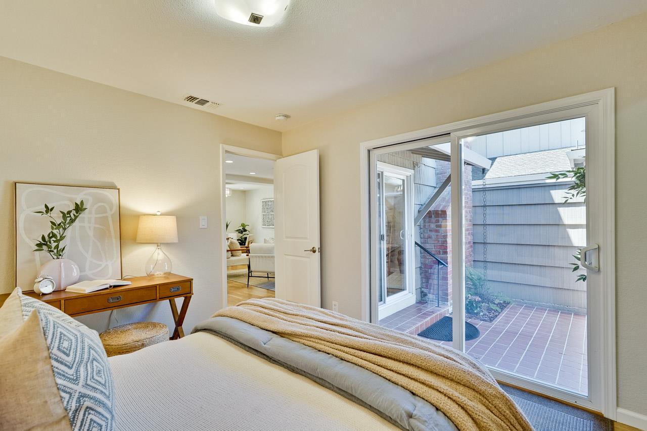 Detail Gallery Image 23 of 51 For 411 Lotus Ln, Mountain View,  CA 94043 - 4 Beds | 3 Baths