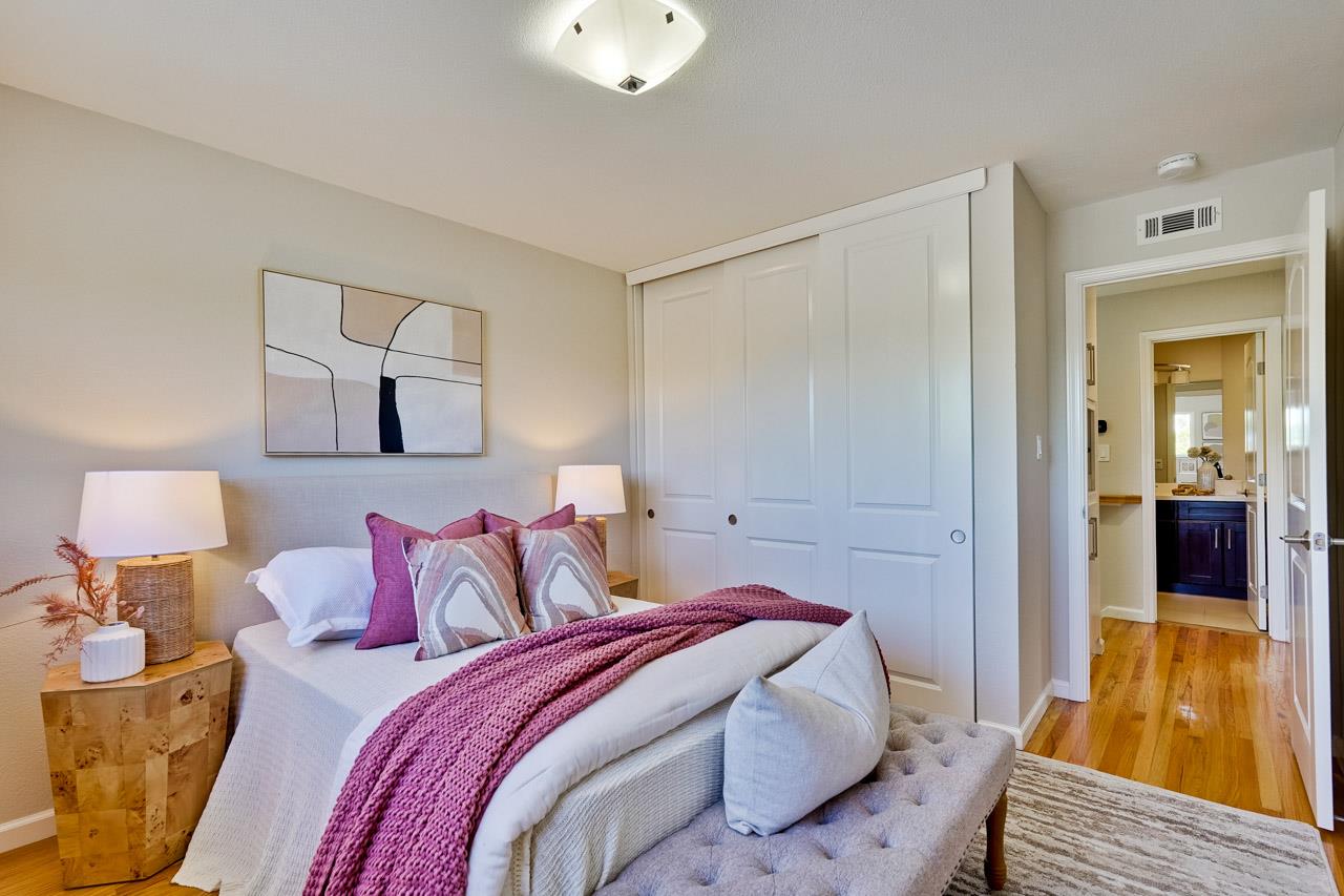 Detail Gallery Image 38 of 51 For 411 Lotus Ln, Mountain View,  CA 94043 - 4 Beds | 3 Baths