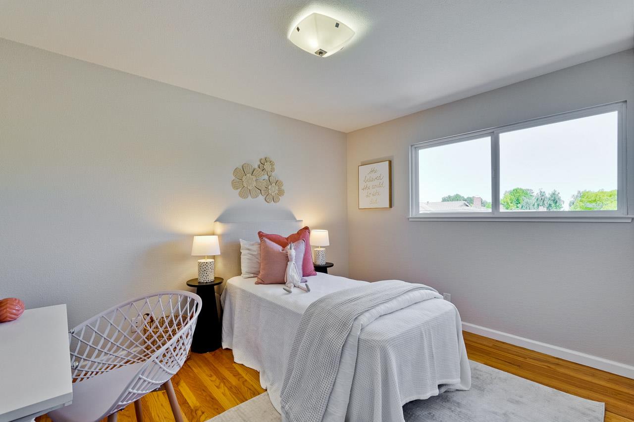 Detail Gallery Image 39 of 51 For 411 Lotus Ln, Mountain View,  CA 94043 - 4 Beds | 3 Baths