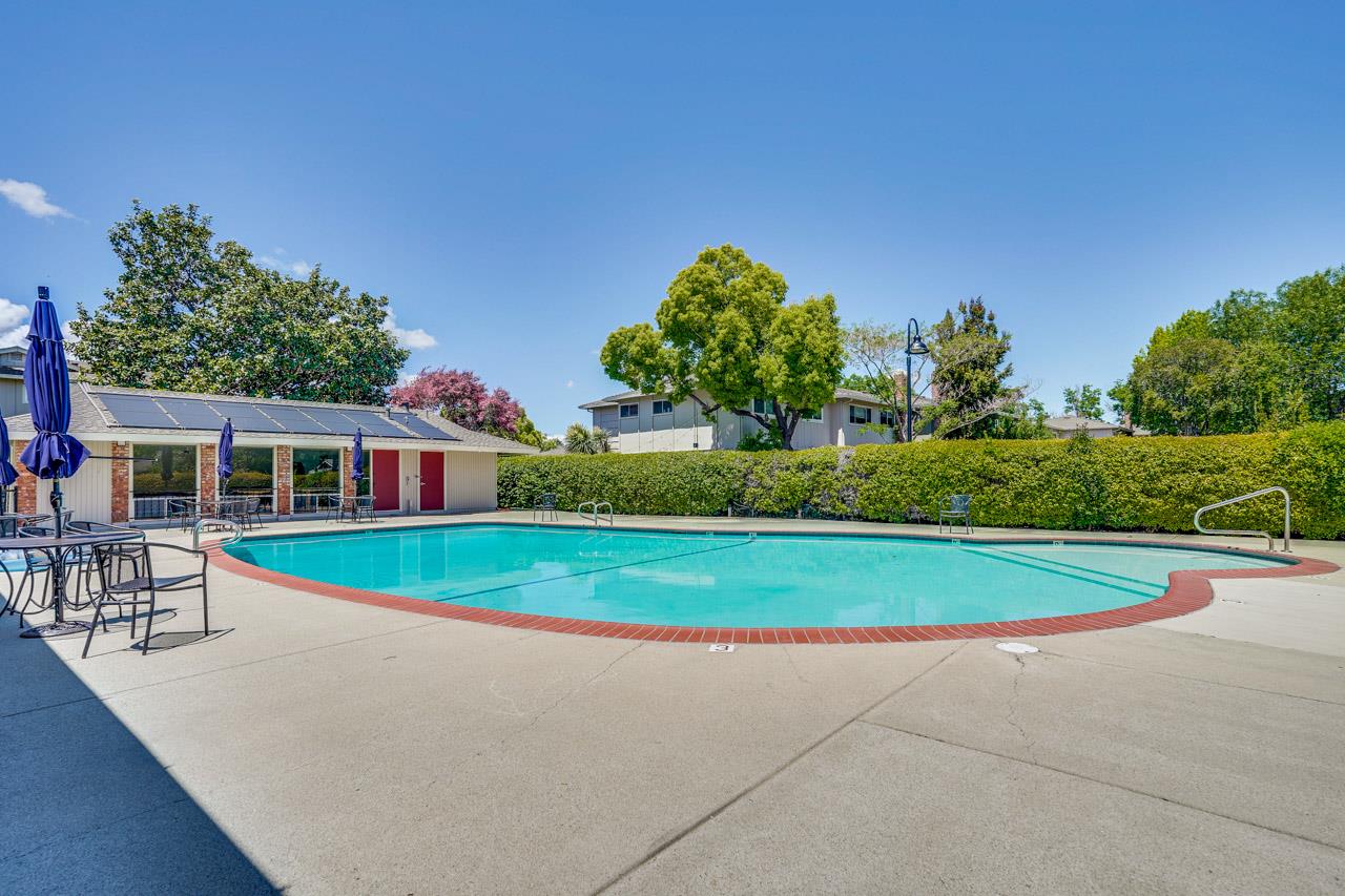 Detail Gallery Image 48 of 51 For 411 Lotus Ln, Mountain View,  CA 94043 - 4 Beds | 3 Baths