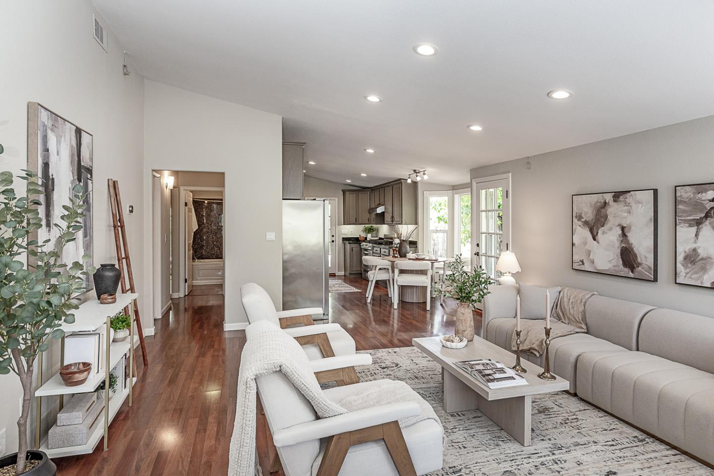 Detail Gallery Image 4 of 28 For 1893 San Luis Ave, Mountain View,  CA 94043 - 3 Beds | 2 Baths