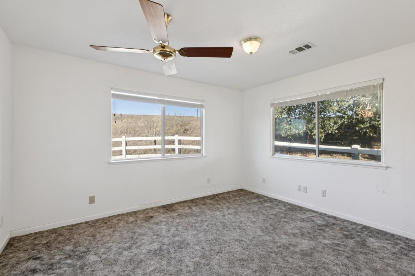 Detail Gallery Image 19 of 46 For 2545 School Rd, San Juan Bautista,  CA 95045 - 2 Beds | 1 Baths