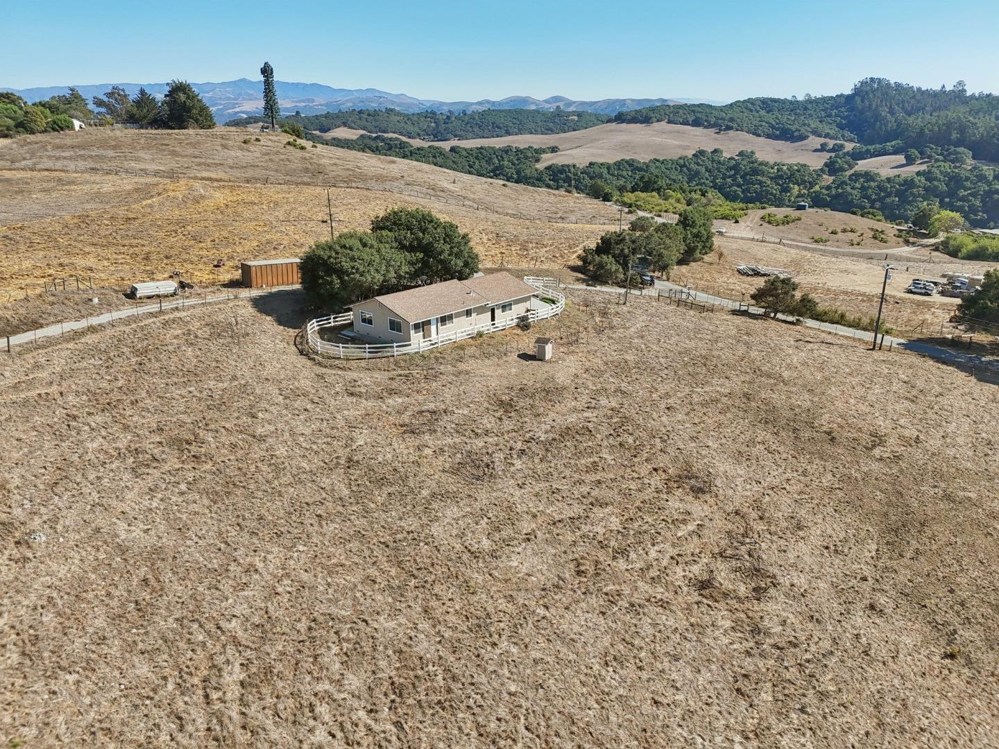 Detail Gallery Image 31 of 46 For 2545 School Rd, San Juan Bautista,  CA 95045 - 2 Beds | 1 Baths