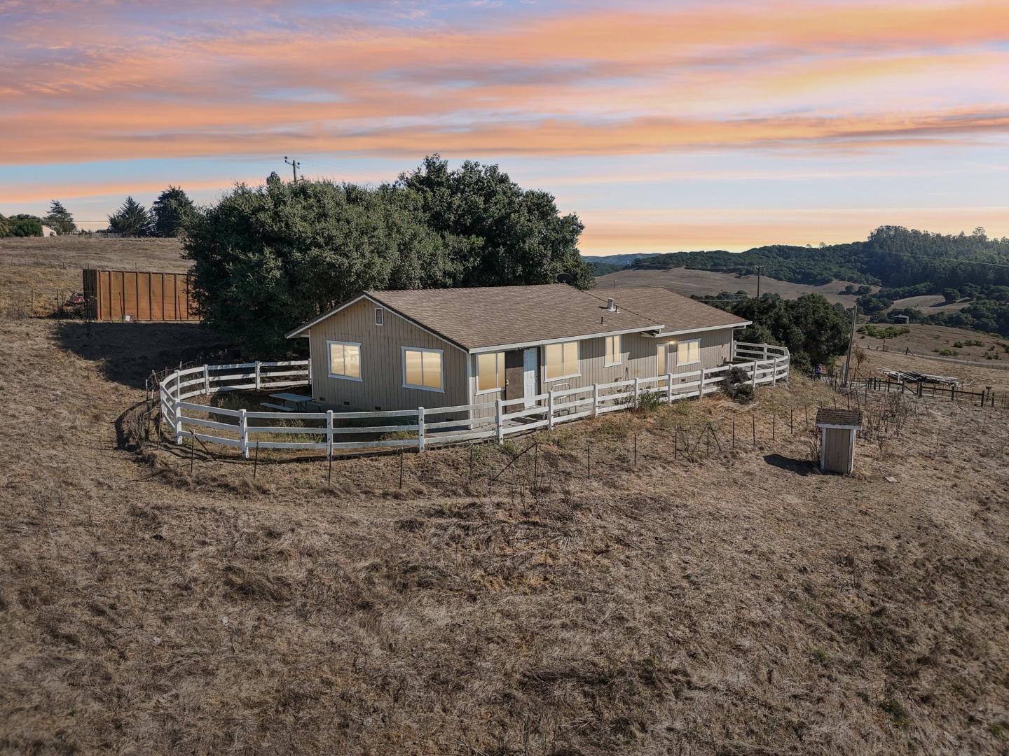Detail Gallery Image 46 of 46 For 2545 School Rd, San Juan Bautista,  CA 95045 - 2 Beds | 1 Baths