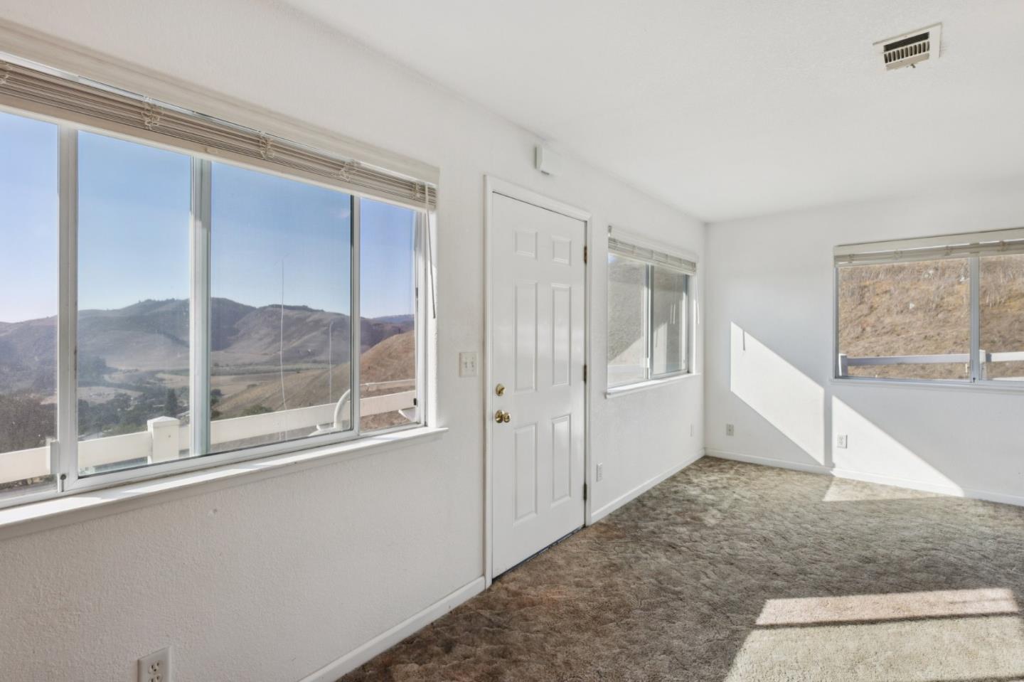 Detail Gallery Image 9 of 46 For 2545 School Rd, San Juan Bautista,  CA 95045 - 2 Beds | 1 Baths