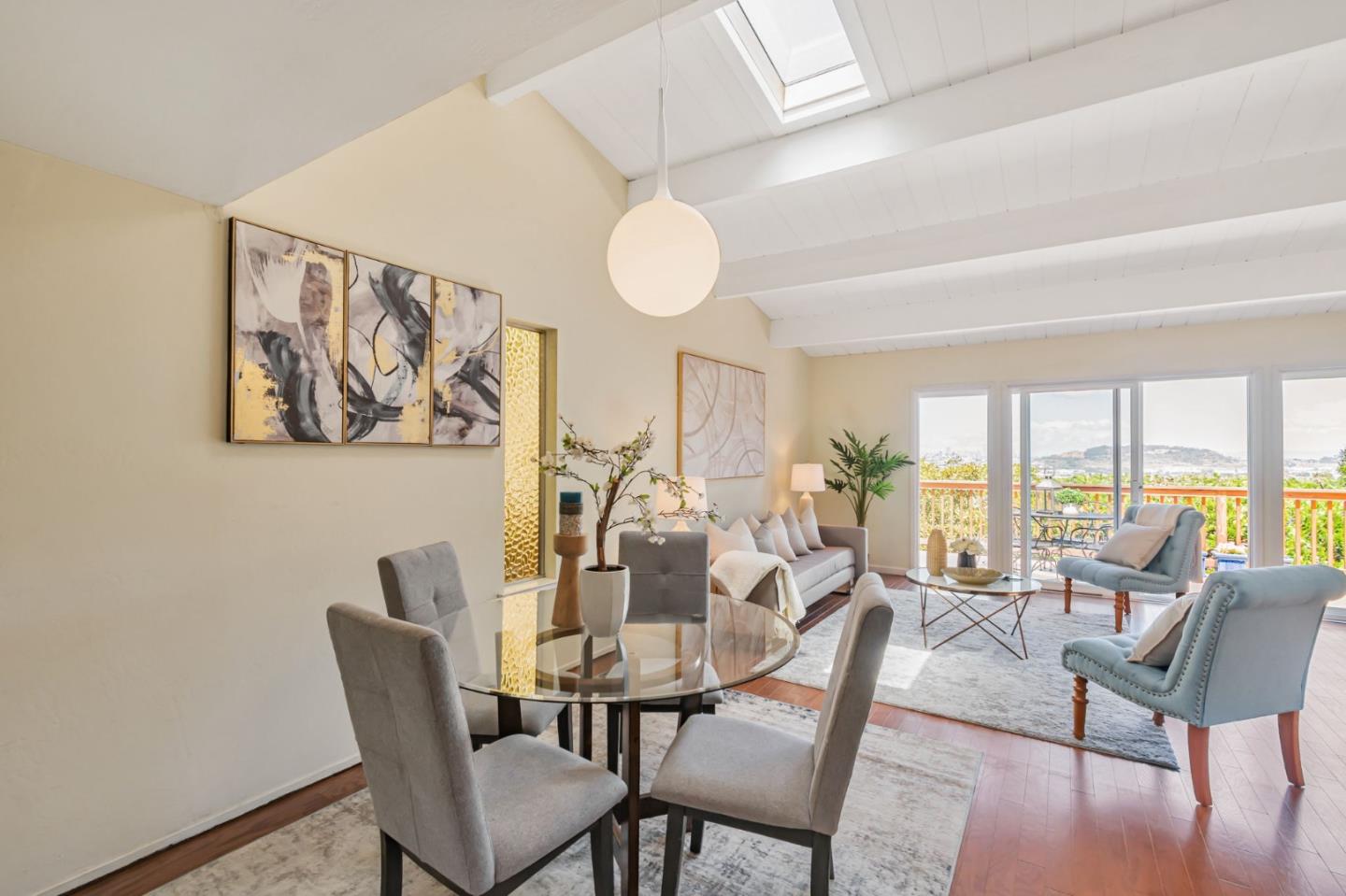 Detail Gallery Image 15 of 32 For 365 Kings Rd, Brisbane,  CA 94005 - 3 Beds | 2 Baths
