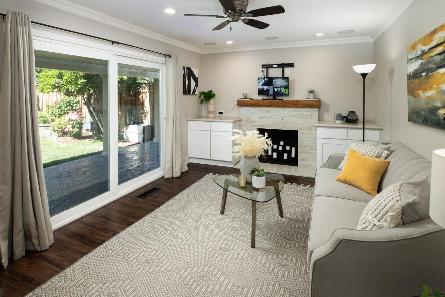 Detail Gallery Image 10 of 25 For 676 Bolivar Dr, San Jose,  CA 95123 - 4 Beds | 2/1 Baths