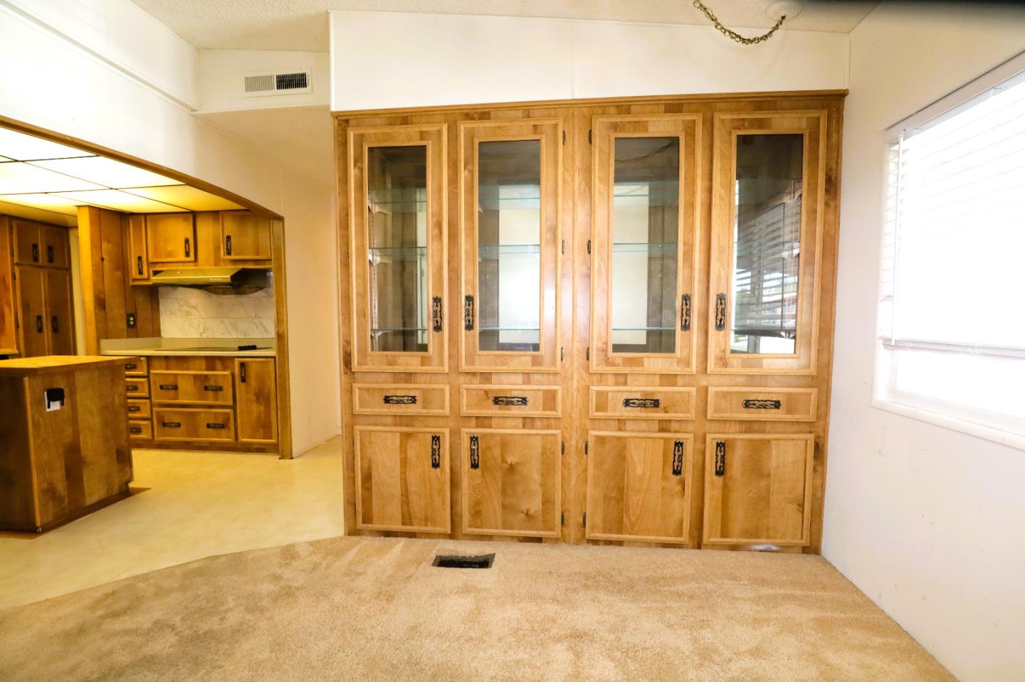 Detail Gallery Image 16 of 38 For 690 Persian Dr #95,  Sunnyvale,  CA 94089 - 4 Beds | 2 Baths