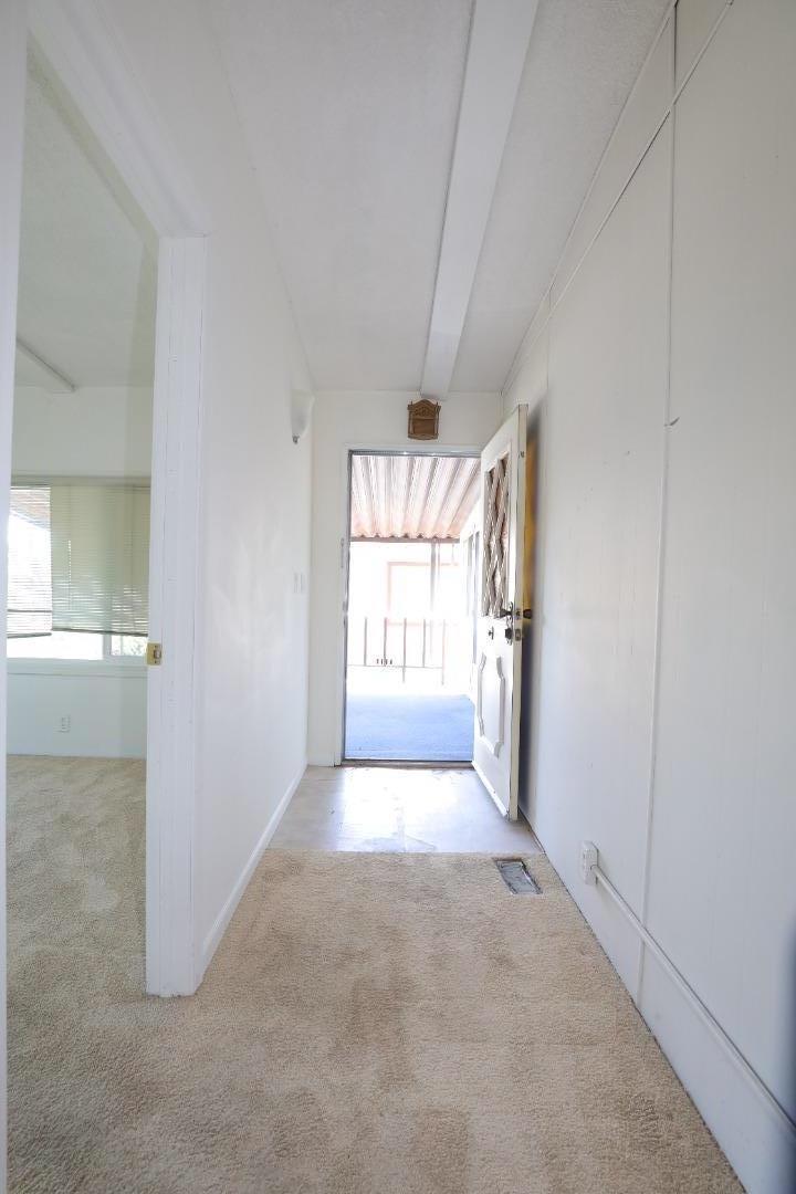 Detail Gallery Image 20 of 38 For 690 Persian Dr #95,  Sunnyvale,  CA 94089 - 4 Beds | 2 Baths